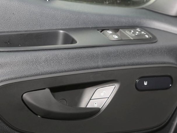 Mercedes-Benz Sprinter 319 CDI MBUX Navi Distronic Kamera AHK