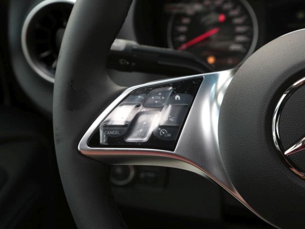 Mercedes-Benz Sprinter 319 CDI MBUX Navi Distronic Kamera AHK