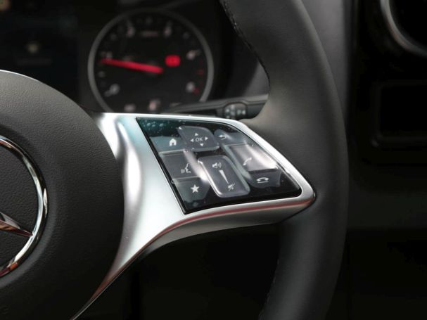 Mercedes-Benz Sprinter 319 CDI MBUX Navi Distronic Kamera AHK
