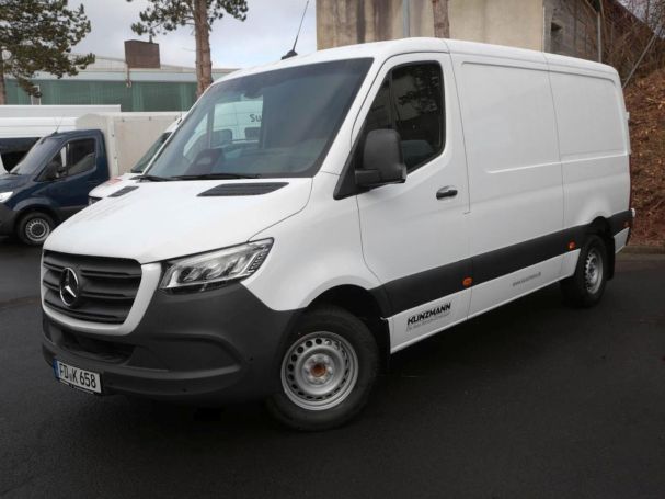 Mercedes-Benz Sprinter 319 CDI MBUX Navi Distronic Kamera AHK