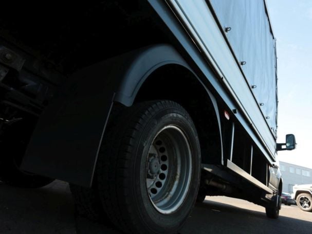 Mercedes-Benz Sprinter 516 CDI Pritsche Lang Klima SpurH SHZ