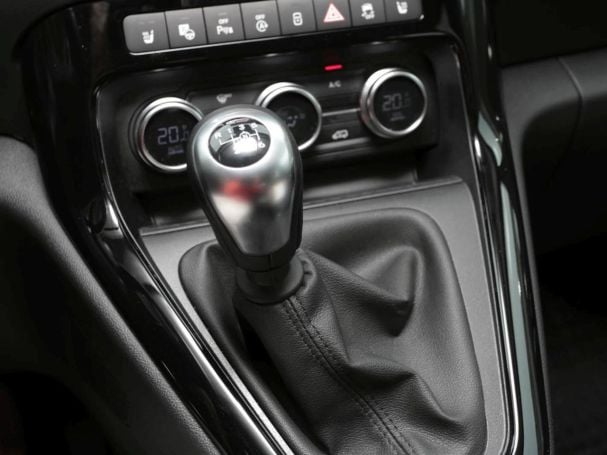Mercedes-Benz T 160 d STYLE Standard MBUX Navi Kamera Park-P Mercedes-Benz T 160 d STYLE Standard MBUX Navi Kamera Park-P
