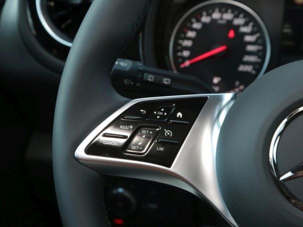 Mercedes-Benz T 180 d MBUX Navi+ AHK Kamera Spiegel-Paket Mercedes-Benz T 180 d MBUX Navi+ AHK Kamera Spiegel-Paket