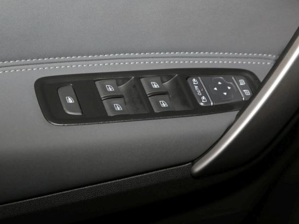 Mercedes-Benz T 180 d MBUX Navi Park-Assist Kamera Spiegel-P