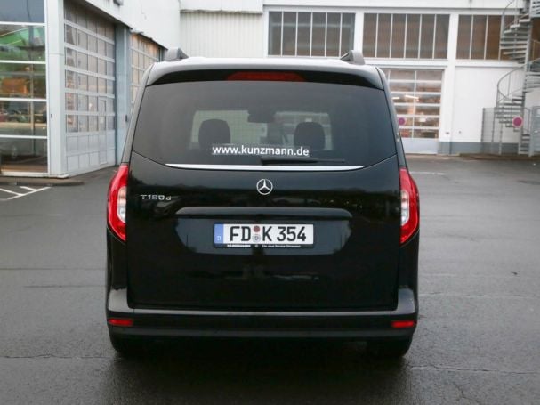 Mercedes-Benz T 180 d MBUX Navi Park-Assist Kamera Spiegel-P Mercedes-Benz T 180 d MBUX Navi Park-Assist Kamera Spiegel-P