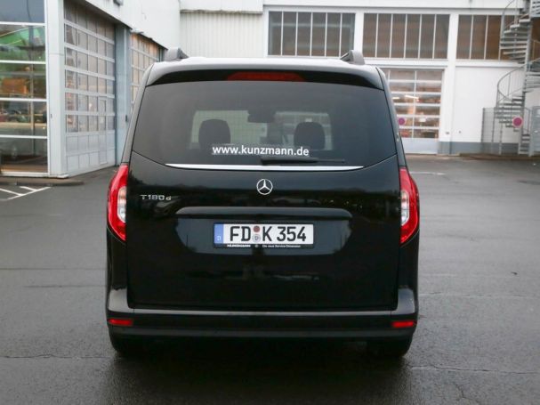 Mercedes-Benz T 180 d MBUX Navi Park-Assist Kamera Spiegel-P Mercedes-Benz T 180 d MBUX Navi Park-Assist Kamera Spiegel-P