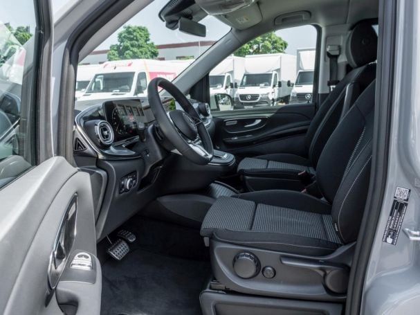 Mercedes-Benz V 220 d STYLE Lang Navi Distronic Totwinkel AHK Mercedes-Benz V 220 d STYLE Lang Navi Distronic Totwinkel AHK