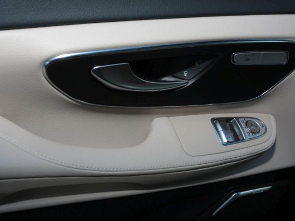 Mercedes-Benz V 250 d 4M AVANTGARDE Lang Panorama AHK 360° Mercedes-Benz V 250 d 4M AVANTGARDE Lang Panorama AHK 360°