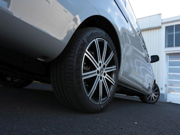 Mercedes-Benz V 250 d 4M AVANTGARDE Lang Panorama AHK 360° Mercedes-Benz V 250 d 4M AVANTGARDE Lang Panorama AHK 360°