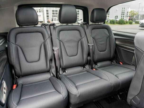 Mercedes-Benz V 250 d 4M AVANTGARDE Lang Panorama 360° AHK Mercedes-Benz V 250 d 4M AVANTGARDE Lang Panorama 360° AHK