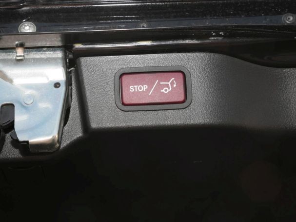 Mercedes-Benz V 250 d 4M AVANTGARDE Lang AMG Distronic AHK Mercedes-Benz V 250 d 4M AVANTGARDE Lang AMG Distronic AHK