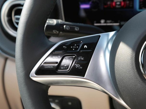 Mercedes-Benz V 250 d 4M AVANTGARDE Lang AMG Distronic AHK Mercedes-Benz V 250 d 4M AVANTGARDE Lang AMG Distronic AHK