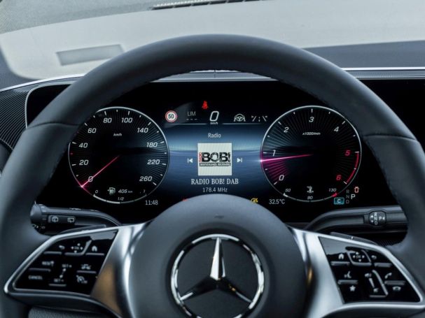 Mercedes-Benz V 250 d 4MATIC STYLE Lang Distronic AHK Standhzg Mercedes-Benz V 250 d 4MATIC STYLE Lang Distronic AHK Standhzg