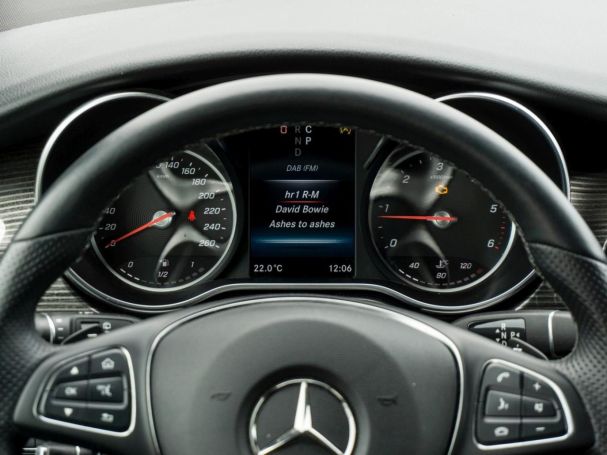 Mercedes-Benz V 250 d AVANTGARDE Lang MBUX Navi AHK Kamera Mercedes-Benz V 250 d AVANTGARDE Lang MBUX Navi AHK Kamera