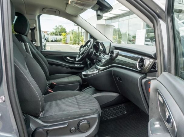 Mercedes-Benz V 250 d EDITION lang Navi Totwinkel AHK Kamera Mercedes-Benz V 250 d EDITION lang Navi Totwinkel AHK Kamera