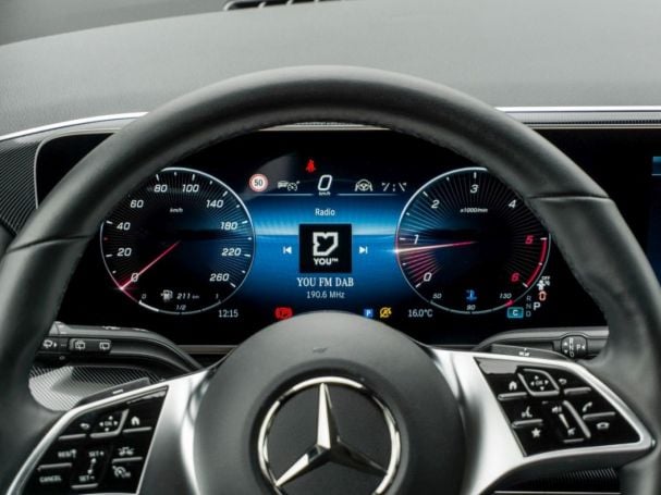 Mercedes-Benz V 250 d STYLE Lang Navi AHK Distronic EasyPack Mercedes-Benz V 250 d STYLE Lang Navi AHK Distronic EasyPack