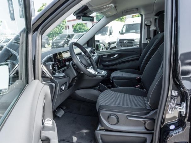 Mercedes-Benz V 250 d STYLE Lang MBUX Navi Distronic AHK Kamera Mercedes-Benz V 250 d STYLE Lang MBUX Navi Distronic AHK Kamera
