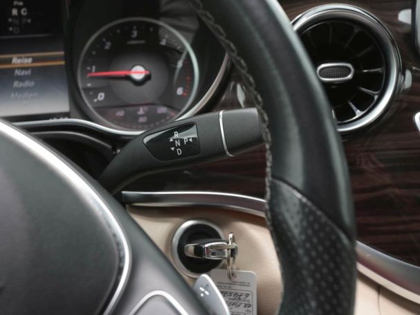 Mercedes-Benz V 300 d 4M Avantgarde Edition lang AHK Panorama