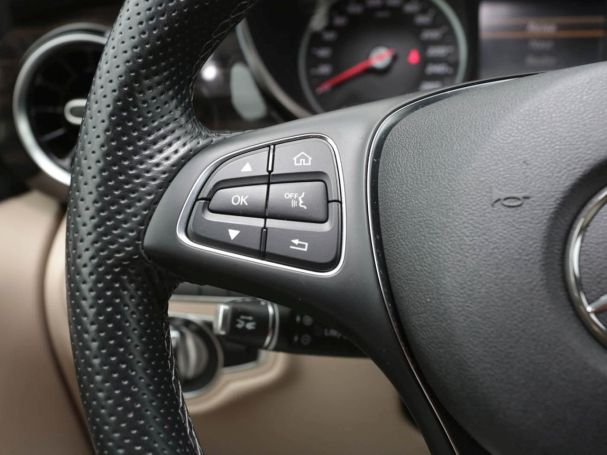 Mercedes-Benz V 300 d 4M Avantgarde Edition lang AHK Panorama
