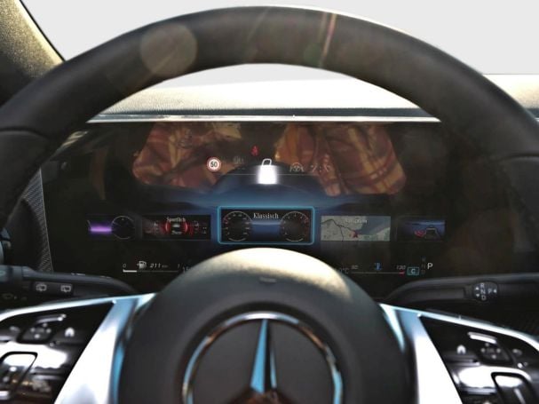 Mercedes-Benz V 300 d 4M AVANTGARDE lang AMG Night Panorama Mercedes-Benz V 300 d 4M AVANTGARDE lang AMG Night Panorama