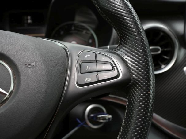 Mercedes-Benz V 300 d 4M EDITION Lang AMG Comand Kamera AHK