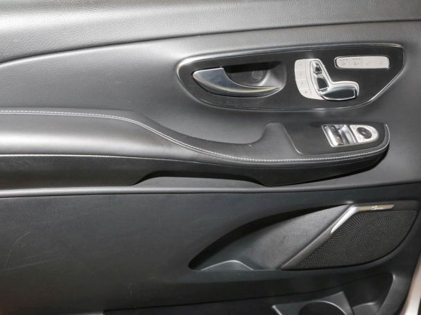 Mercedes-Benz V 300 d 4M Exclusive Edition lang AMG Panorama Mercedes-Benz V 300 d 4M Exclusive Edition lang AMG Panorama
