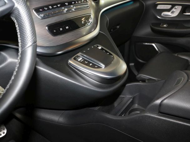 Mercedes-Benz V 300 d 4M Exclusive Edition lang AMG Panorama Mercedes-Benz V 300 d 4M Exclusive Edition lang AMG Panorama