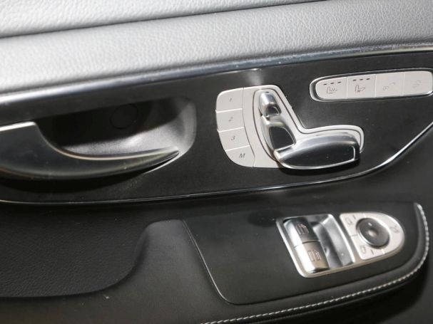 Mercedes-Benz V 300 d 4M Exclusive Edition lang AMG Panorama Mercedes-Benz V 300 d 4M Exclusive Edition lang AMG Panorama