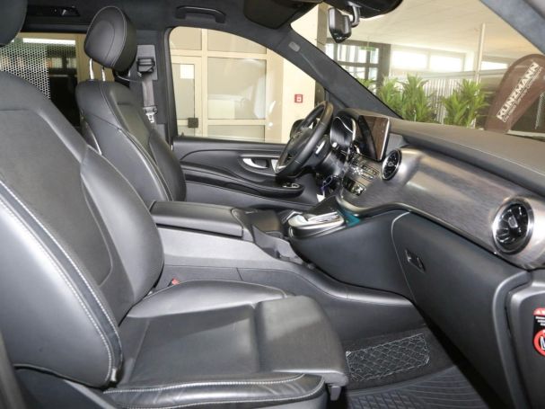 Mercedes-Benz V 300 d 4M Exclusive Edition lang AMG Panorama Mercedes-Benz V 300 d 4M Exclusive Edition lang AMG Panorama