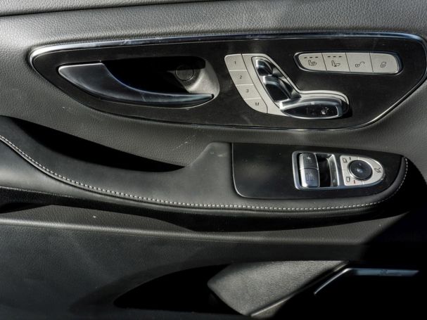 Mercedes-Benz V 300 d 4M EXCLUSIVE Extralang AMG Night AHK 360° Mercedes-Benz V 300 d 4M EXCLUSIVE Extralang AMG Night AHK 360°