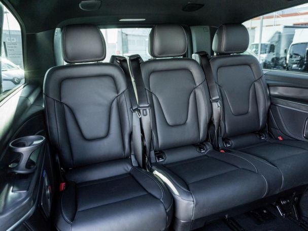 Mercedes-Benz V 300 d 4M EXCLUSIVE Extralang AMG Night AHK 360° Mercedes-Benz V 300 d 4M EXCLUSIVE Extralang AMG Night AHK 360°