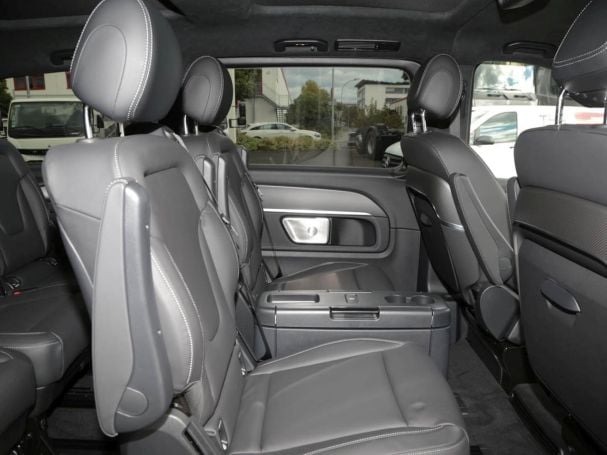 Mercedes-Benz V 300 d 4M Exclusive lang AMG NightMBUX Distronic Mercedes-Benz V 300 d 4M Exclusive lang AMG NightMBUX Distronic