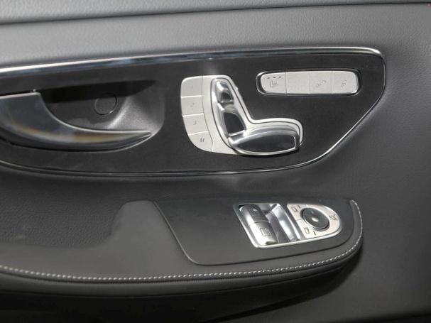 Mercedes-Benz V 300 d 4M Exclusive lang AMG NightMBUX Distronic Mercedes-Benz V 300 d 4M Exclusive lang AMG NightMBUX Distronic