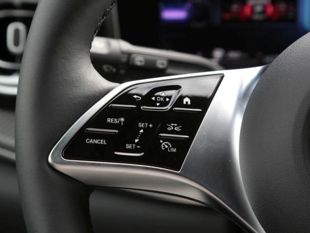 Mercedes-Benz V 300 d 4M Exclusive lang AMG NightMBUX Distronic Mercedes-Benz V 300 d 4M Exclusive lang AMG NightMBUX Distronic