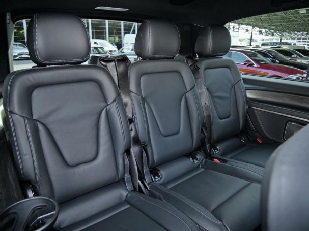 Mercedes-Benz V 300 d 4M Exclusive lang AMG Distronic 360° Mercedes-Benz V 300 d 4M Exclusive lang AMG Distronic 360°