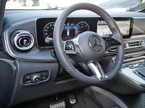 Mercedes-Benz V 300 d 4M Exclusive lang AMG Distronic 360° Mercedes-Benz V 300 d 4M Exclusive lang AMG Distronic 360°