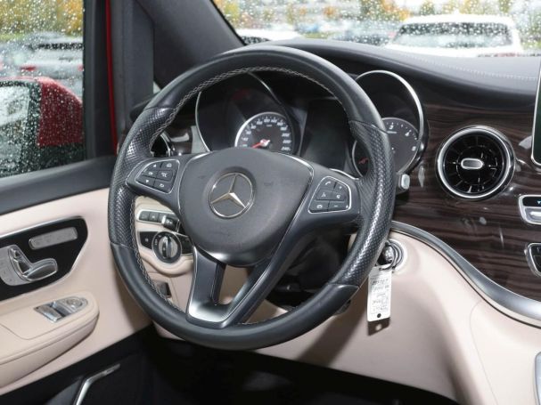 Mercedes-Benz V 300 d 4M lang Avantgarde Edition AHK Panorama Mercedes-Benz V 300 d 4M lang Avantgarde Edition AHK Panorama