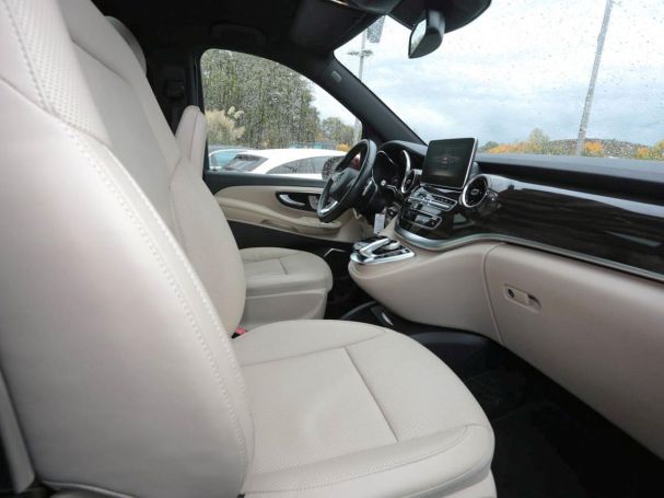 Mercedes-Benz V 300 d 4M lang Avantgarde Edition AHK Panorama