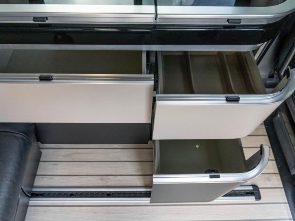 Mercedes-Benz V 300 d 4M Marco Polo EDITION AMG Panorama 360°