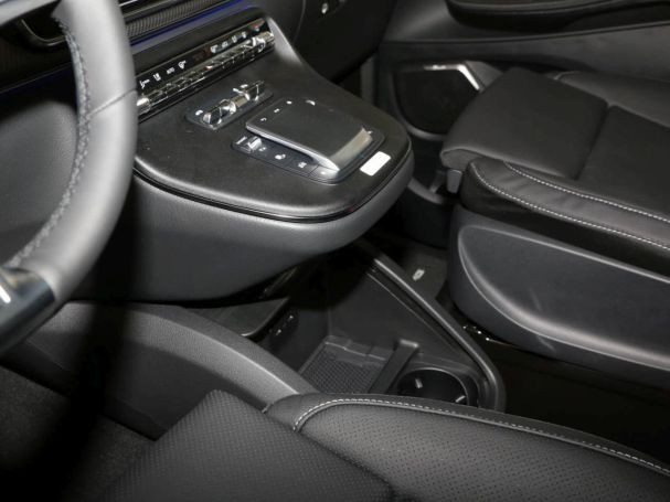 Mercedes-Benz V 300 d 4MATIC AVANTGARDE Lang Night Panorama Mercedes-Benz V 300 d 4MATIC AVANTGARDE Lang Night Panorama