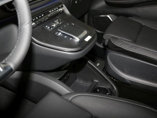 Mercedes-Benz V 300 d 4MATIC AVANTGARDE Lang Night Panorama