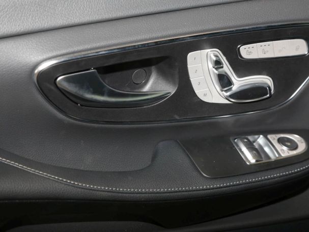 Mercedes-Benz V 300 d 4MATIC AVANTGARDE Lang Night Panorama Mercedes-Benz V 300 d 4MATIC AVANTGARDE Lang Night Panorama