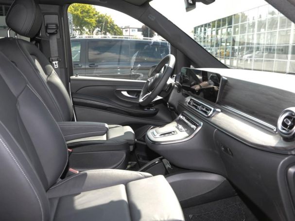 Mercedes-Benz V 300 d AVANTGARDE Extralang Navi Distronic AHK Mercedes-Benz V 300 d AVANTGARDE Extralang Navi Distronic AHK
