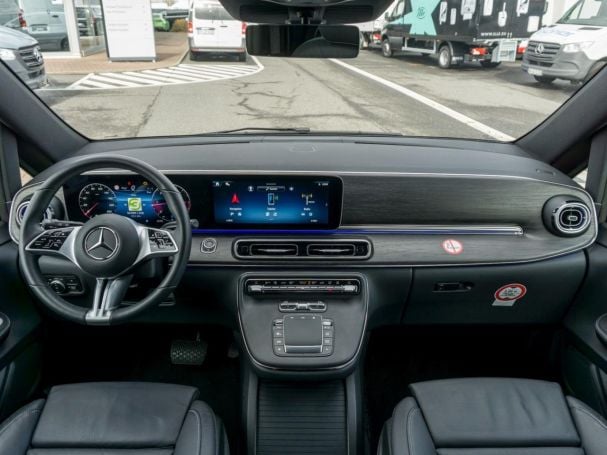 Mercedes-Benz V 300 d Avantgarde extralang MBUX Navi Distronic Mercedes-Benz V 300 d Avantgarde extralang MBUX Navi Distronic