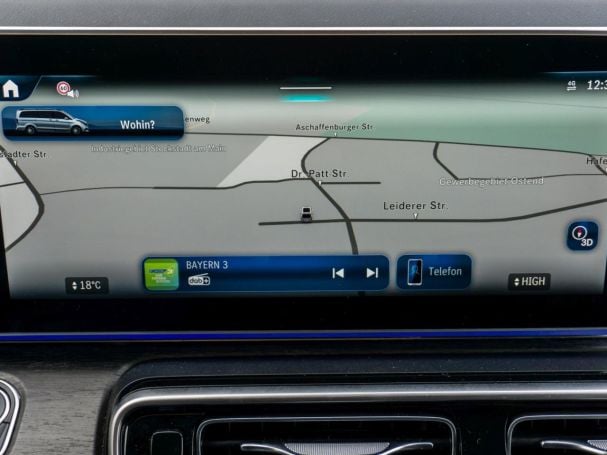 Mercedes-Benz V 300 d Avantgarde extralang MBUX Navi Distronic Mercedes-Benz V 300 d Avantgarde extralang MBUX Navi Distronic