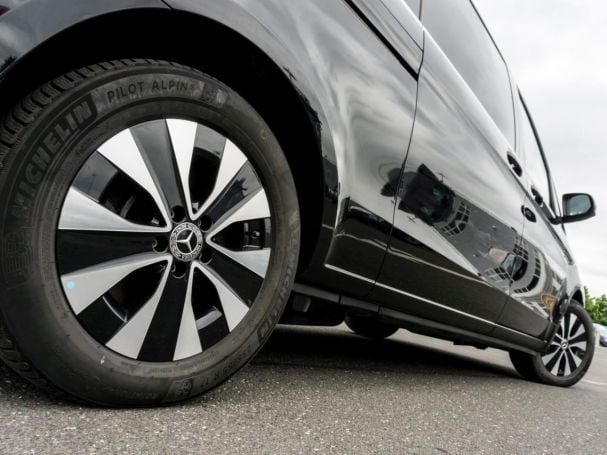 Mercedes-Benz V 300 d AVANTGARDE Extralang Navi Standhzg 360° Mercedes-Benz V 300 d AVANTGARDE Extralang Navi Standhzg 360°