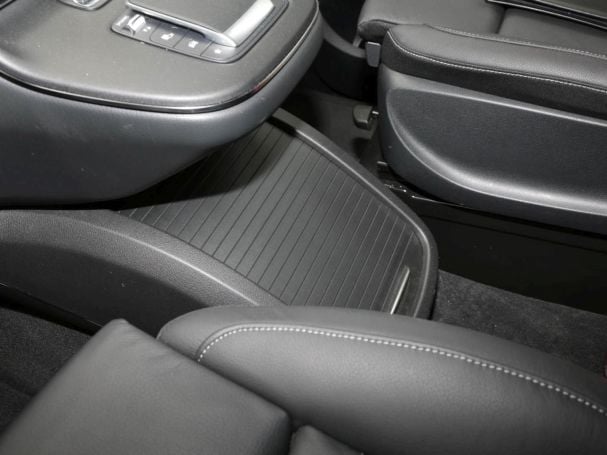 Mercedes-Benz V 300 d AVANTGARDE Extralang Standhzg Distronic Mercedes-Benz V 300 d AVANTGARDE Extralang Standhzg Distronic