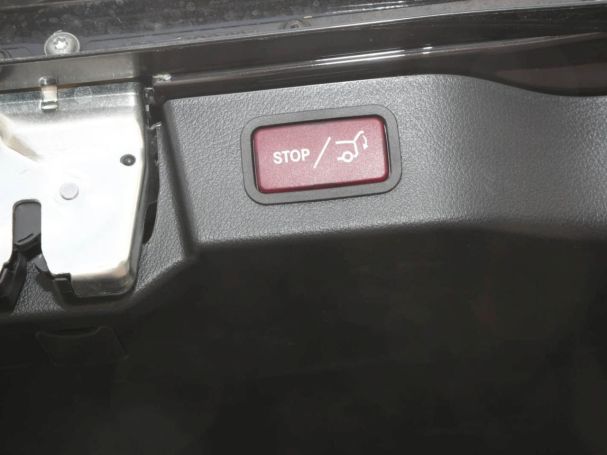 Mercedes-Benz V 300 d AVANTGARDE Extralang MBUX Navi Distronic Mercedes-Benz V 300 d AVANTGARDE Extralang MBUX Navi Distronic