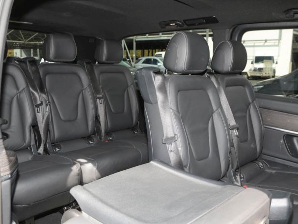 Mercedes-Benz V 300 d AVANTGARDE Extralang Distronic Standhzg Mercedes-Benz V 300 d AVANTGARDE Extralang Distronic Standhzg