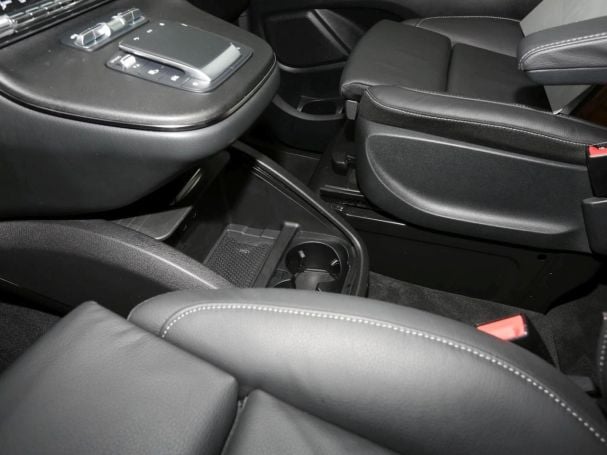 Mercedes-Benz V 300 d AVANTGARDE Extralang Standhzg Distronic Mercedes-Benz V 300 d AVANTGARDE Extralang Standhzg Distronic